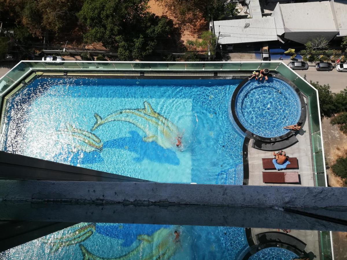 Cosy Beach View Apartments Pattaya Bagian luar foto