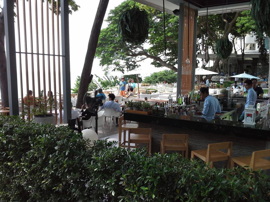 Cosy Beach View Apartments Pattaya Bagian luar foto