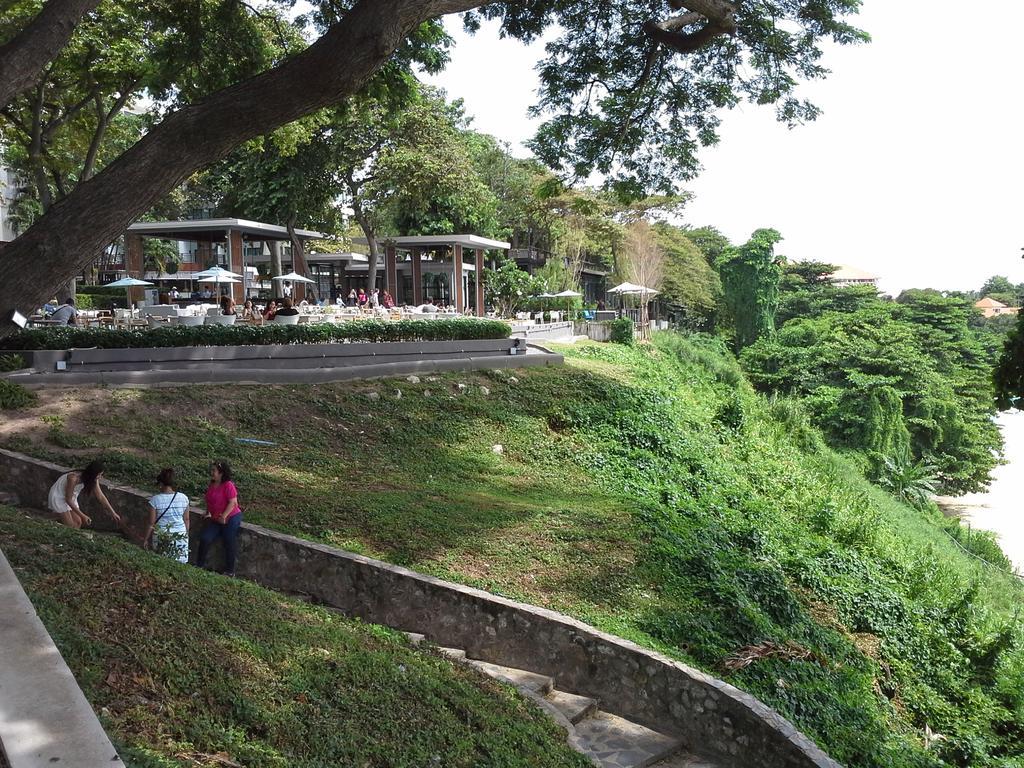 Cosy Beach View Apartments Pattaya Bagian luar foto
