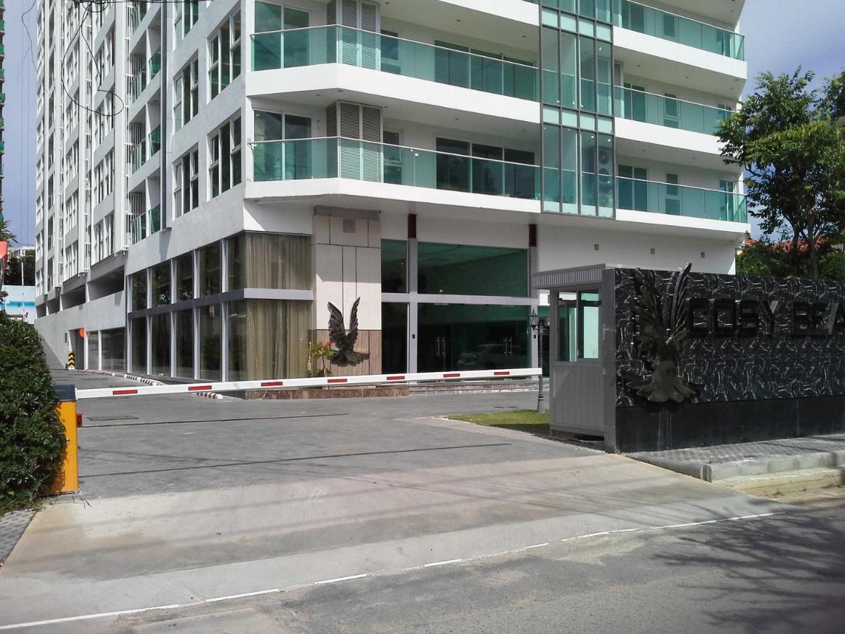 Cosy Beach View Apartments Pattaya Bagian luar foto